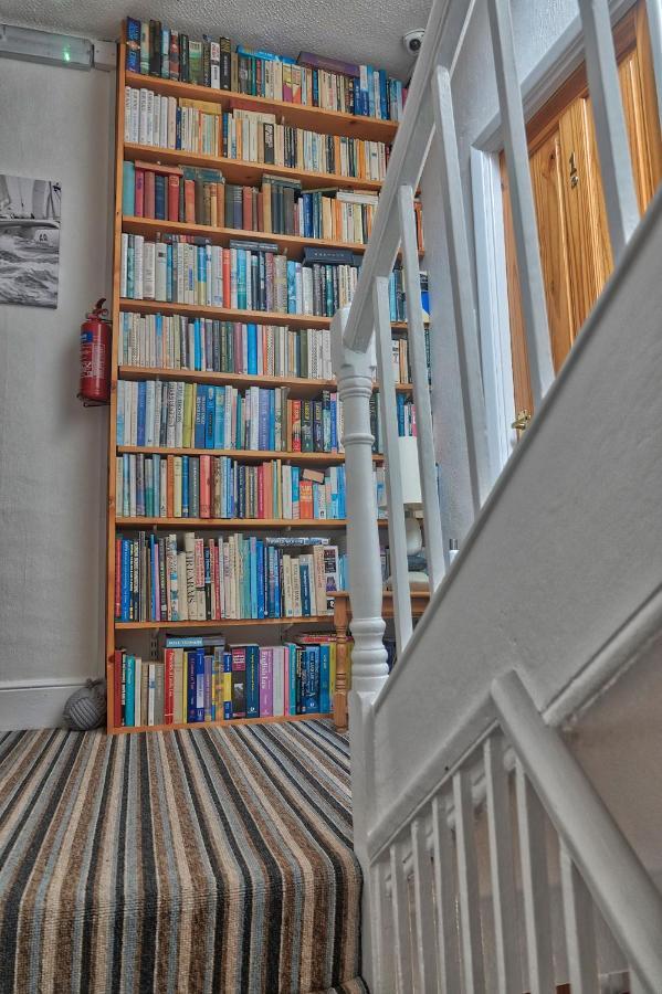Gray'S Inn Cowes  Bagian luar foto